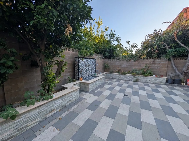 Building Photo - 2392 Abaca Way