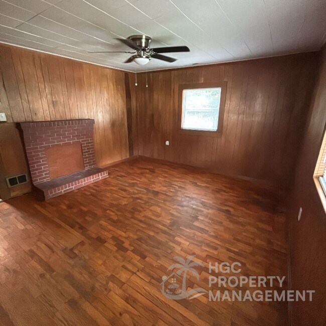 Photo - 1208 Ridge Ave