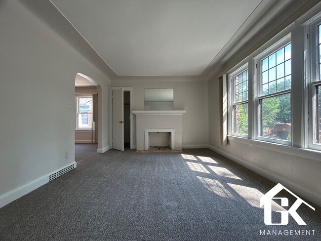 Photo - 20445 Stratford Rd Unit 20447 Stratford Rd