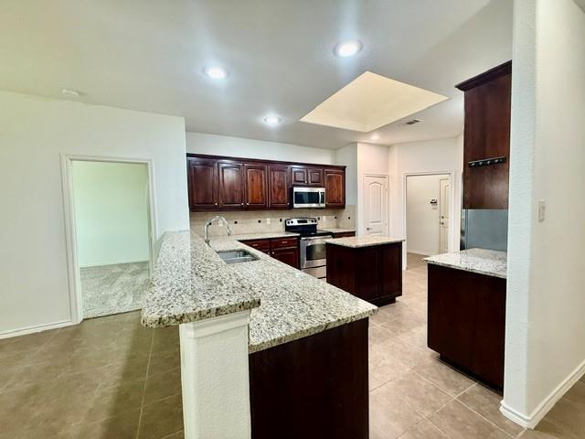 Photo - 1401 Elkford Ln