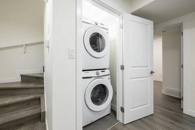 Photo - 9811-9107 107 Ave