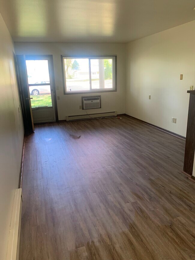 Freedom Ring Apartments For Rent in Sun Prairie, WI