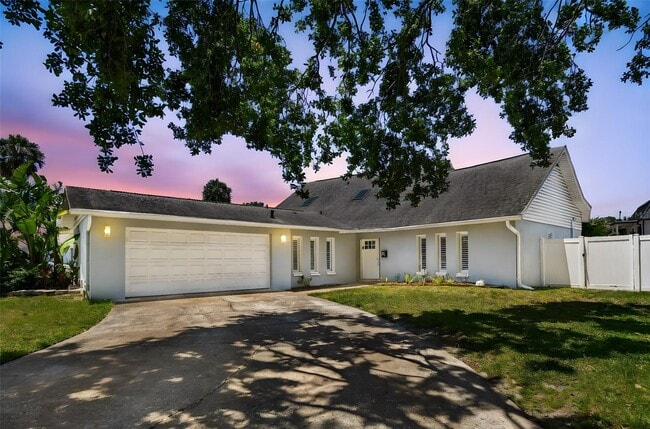 Building Photo - 4203 W Cleveland St