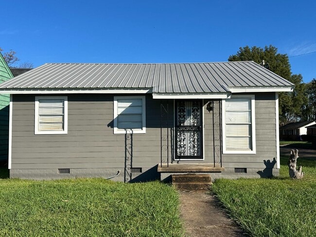 Photo - 1113 Espy Dr