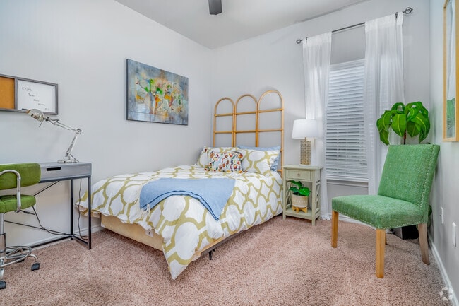 2BR, 1BA - 896SF - Bedroom 1