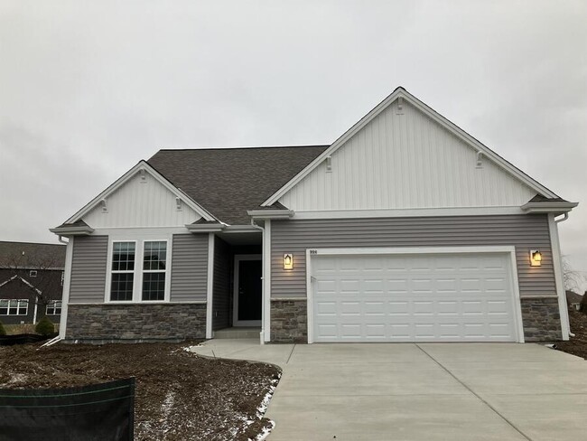 Building Photo - 994 Cascade Cir Rental