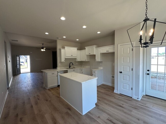 Photo - 2346 Julianna Dr