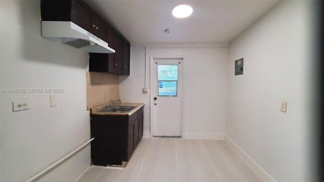 Photo - 841 NW 12th Ave Unit 1