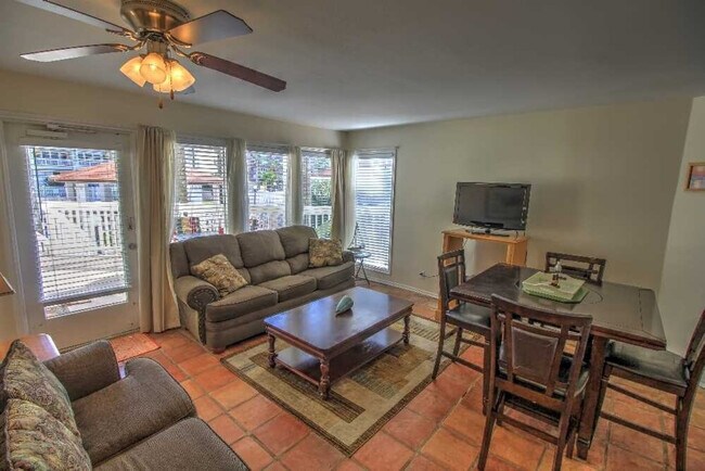 Photo - 200 Padre Blvd Unidad ID1255574P