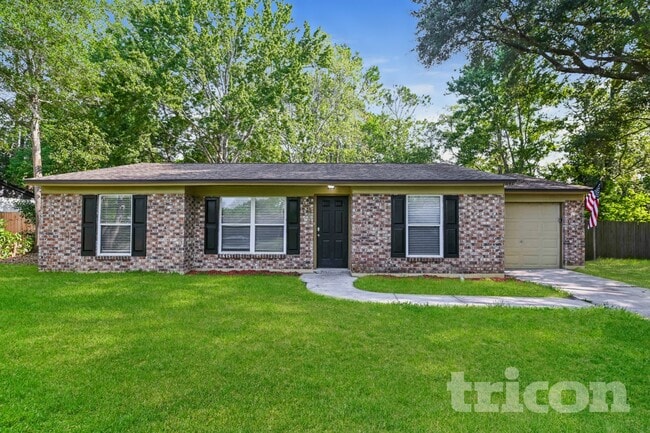 Building Photo - 1641 Rhonda Dr