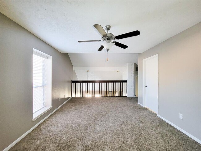 12404 Riva Ridge Ln