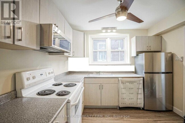Photo - 295 Indian Grove Unit 1