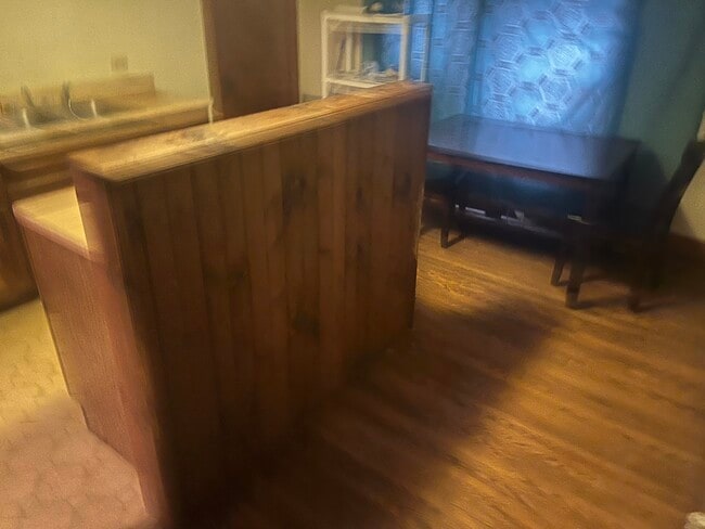 Photo - 415 E Frye Ave