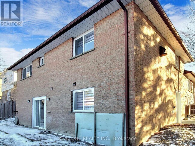 Photo - 47 Lowe Blvd