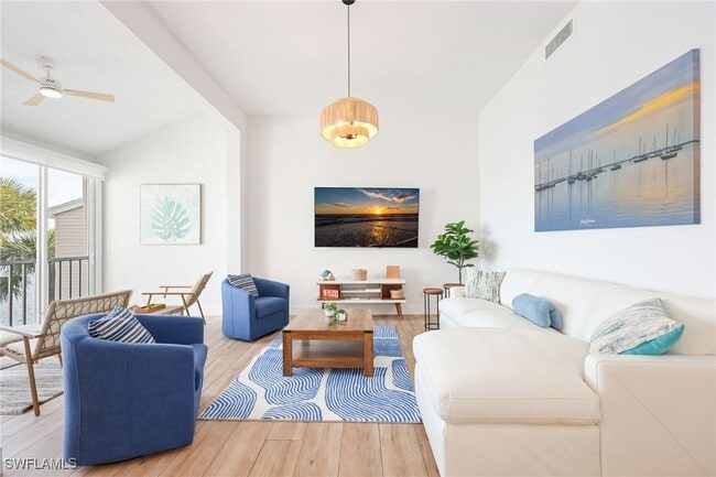 Building Photo - 2711 Citrus Lake Dr Unit F305