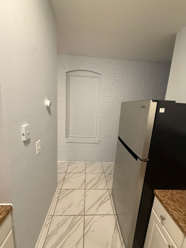 Photo - 178-188 South Whitney Unit 184 South Whitney