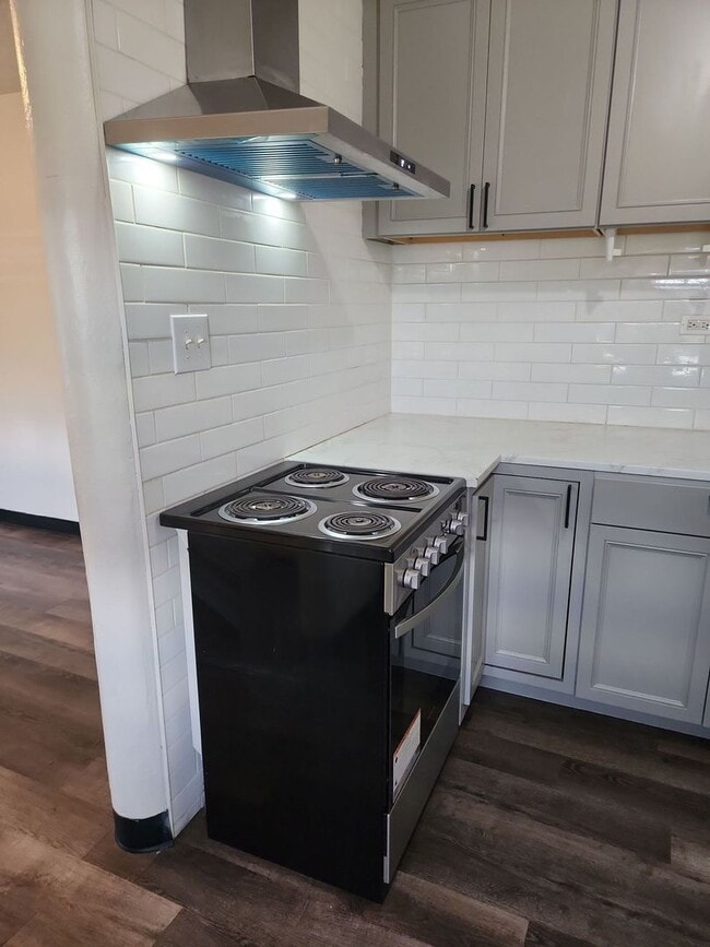 Photo - 1 bed 1 bath unit w/ shared laundry