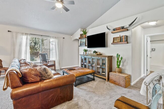 3912 E Clear Springs Dr. Unit SI ID1460922P
