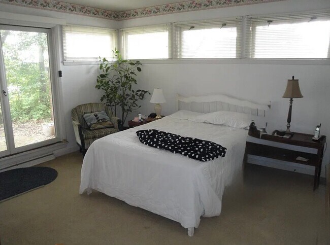 Photo - 2205 Country Club Dr