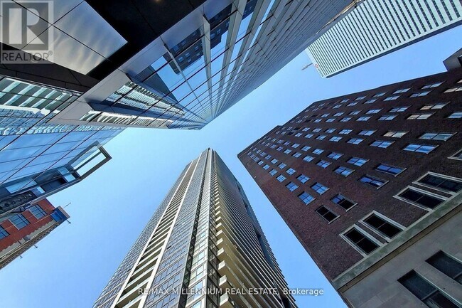 Photo - 70 Temperance St Unité 5101