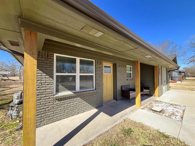 Photo - 513 Burgett St