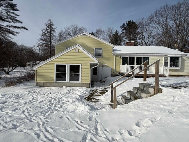 Photo - 32 Forest Rd Unit 2