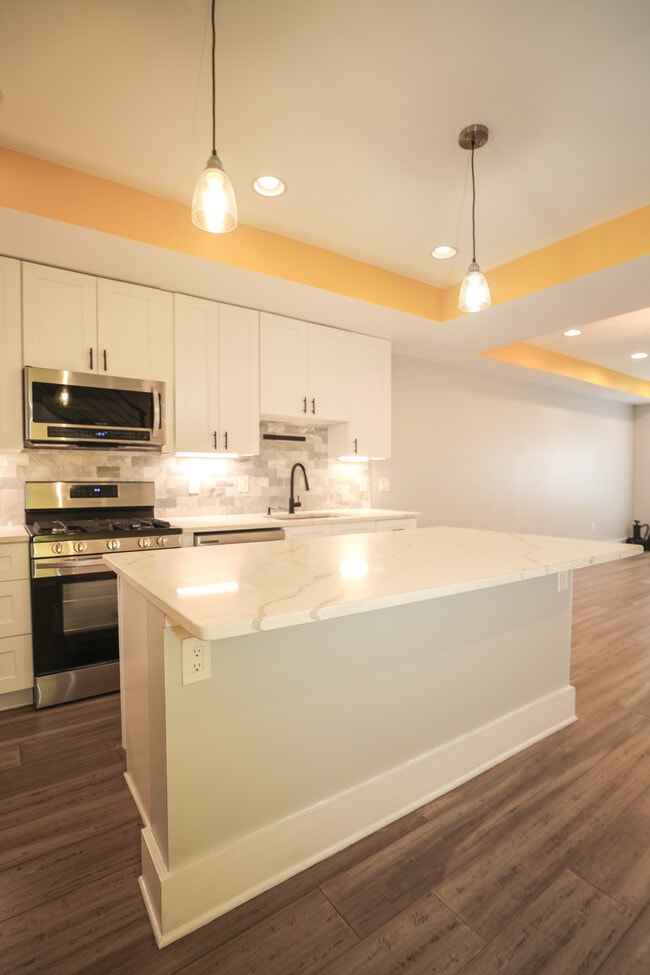 Photo - 1225 Raum St NE Unit #2