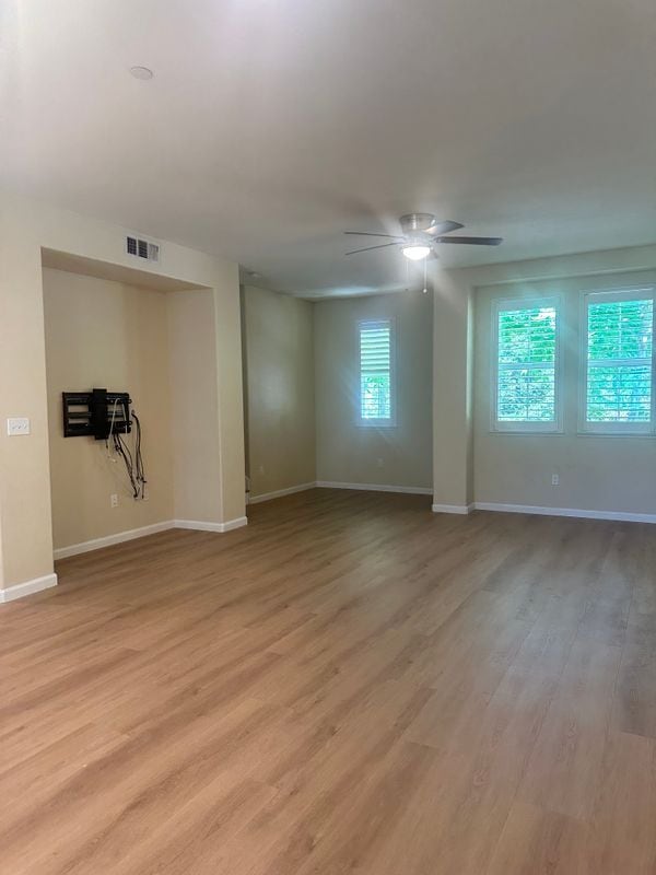 Photo - 842 Las Flores Rd