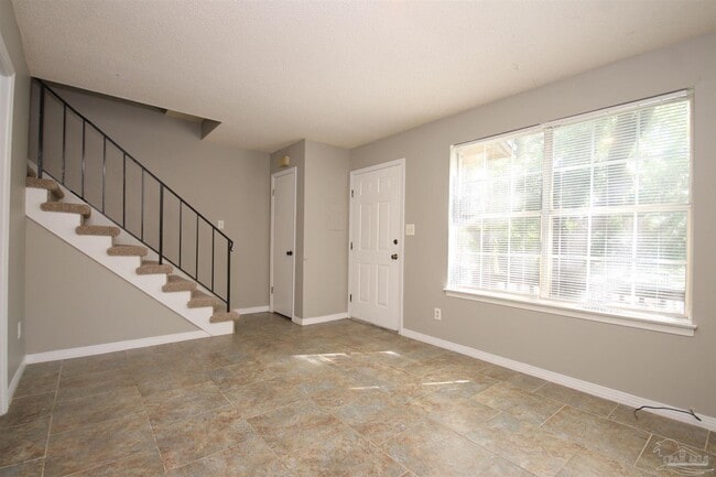 Photo - 416 Waycross Ave