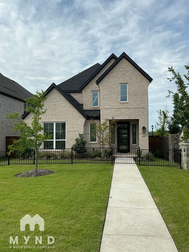 Photo - 15518 Kestrel Mews House