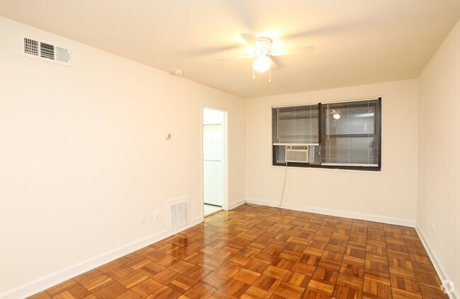 1 habitación, 1 baño - 700 pies cuadrados - The Morgan on Capitol Hill Apartments