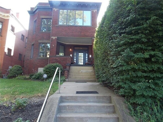 Building Photo - 34 N Meadowcroft Ave Rental
