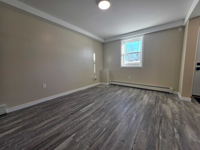 Photo - 712 Victoria St Unit 1