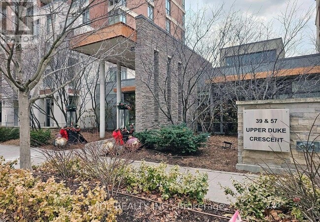 Photo - 57 Upper Duke Crescent Unité 107