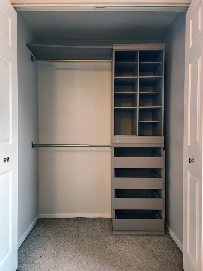 Photo - 5740 Yellowrose Ct