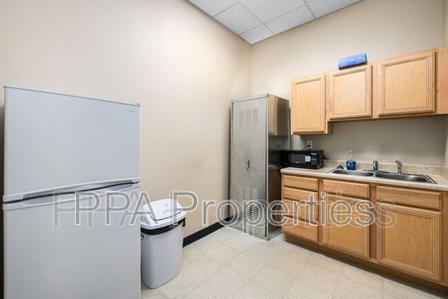 2232 Page Rd