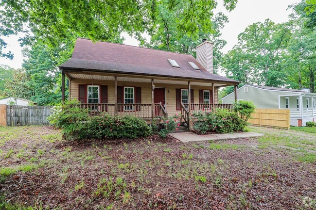 Building Photo - -- Available Now!  Spacious 4 Bed 2 Bath C... Rental