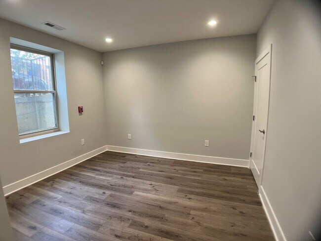 Photo - 1909 N 7th St