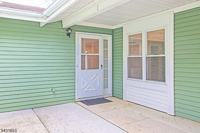 Photo - 332C Quinton Dr