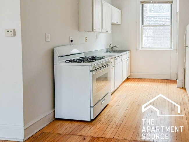 Photo - 4819 N Wolcott Ave Unidad 2B