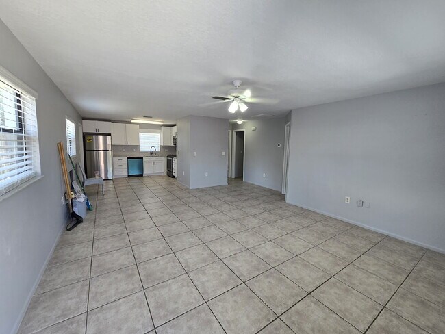 Photo - 2 bed, 2 bath duplex in New Port Richey