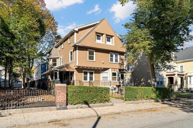 Photo - 27 Perrin St Unit 1