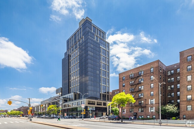 9808 Queens Blvd - Vista65