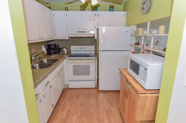 Photo - 3362 Cynthia Ln Unit 111