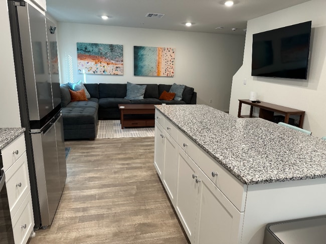 Building Photo - 30622 Dart Ct Rental
