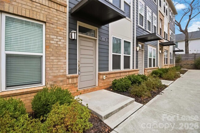 Photo - 3011 Citizens Ln