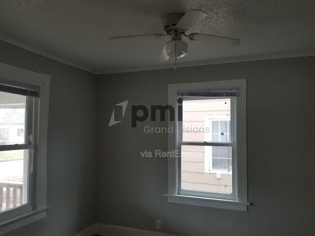 Photo - 1704 N Gulick Ave