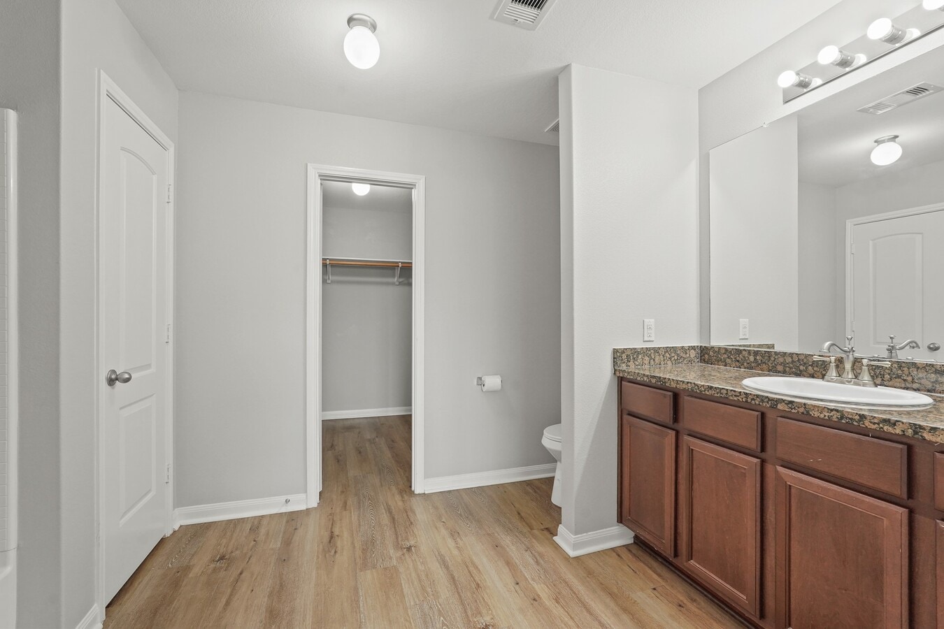 Photo - 7126 Montclair Peak Ln
