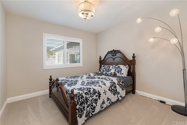 Building Photo - 2145 W Cris Ave Unit Room 1