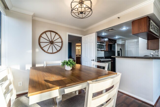 3525 Sage Rd Unit 1315